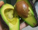 Foto langkah ke 1 dari resep Avocado Smoothies.