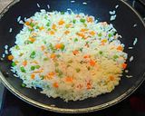 Foto del paso 3 de la receta Arroz frito 2 delicias