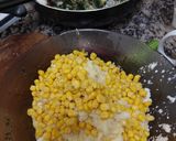 Foto del paso 4 de la receta: Empanadas de espinaca, también de humita...super fáciles 😋