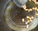 A picture of step 1 of Kanda Poha.