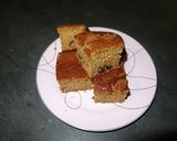 A picture of step 23 of Cranberries and ginger sponge cakes.