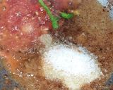 A picture of step 4 of Fry chicken with gravy.