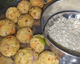 A picture of step 3 of Maggi crispy manchurian.