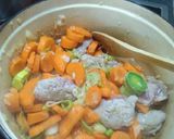 Une image de l'étape 2 de Blanquette de veau.