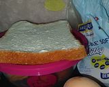 Foto langkah ke 1 dari resep 763. Roti Oles Cheese Cream.