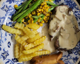 Foto langkah ke 5 dari resep Beef steak+Garlic baby beans and corn+Creamy mushroom sauce.