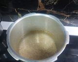 A picture of step 1 of Pearl barley soup.