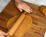 Foto del paso 7 de la receta: Empanada murciana de atún, tomate frito y huevo