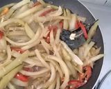 Foto langkah ke 4 dari resep Tumis Labu Siam Sawi Hijau.