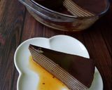Foto langkah ke 5 dari resep Puding Custard Lapis Caramel.