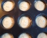 A picture of step 4 of Home made cup cakes.