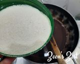 A picture of step 3 of Chocolate Kesari or Chocolate Semolina Halwa.