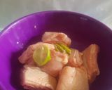 Foto langkah ke 1 dari resep Ayam Goreng Ungkep (bumbu kuning).