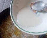 Foto langkah ke 4 dari resep Chicken Corn Soup.