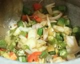 A picture of step 1 of Jhat phat Bhindi.
