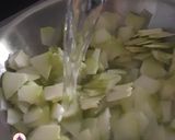 A picture of step 3 of Plastic Chutney (Bengali Raw Papaya Chutney).