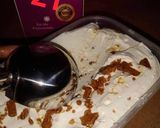 A picture of step 9 of Crunch ice cream.