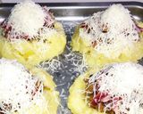 Foto del paso 4 de la receta: Papa rellena con carne molida y lomo embuchado, gratinada con queso