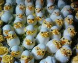 صورة لخطوة 4 من وصفة البيض المسلوق بالجبن للأطفال Boiled Eggs with cheese for kids