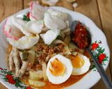 Foto langkah ke 5 dari resep Lontong Sayur.