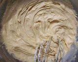 Foto langkah ke 1 dari resep Simple Butter Cookies.