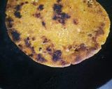 A picture of step 10 of Leftover dal makai roti.