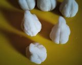 A picture of step 4 of Ukadiche modak.