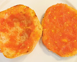 Foto del paso 2 de la receta: Montadito "Anxoita" (de Anchoas con Pimientos y Alcaparras)