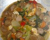 Foto langkah ke 6 dari resep Capcay bakso telur low budget.