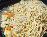 Foto langkah ke 4 dari resep Mie Goreng.