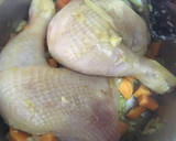 Foto del paso 5 de la receta: Pollo en salsa de batata y pasas