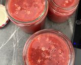 Une image de l'étape 4 de Confiture light de fraises et fleurs de sureau.