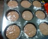 A picture of step 7 of Nutty Cocoa Banana Muffins.