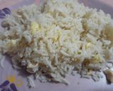 A picture of step 4 of Egg Rice.