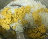 A picture of step 9 of Egg fried rice.