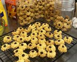 Foto langkah ke 4 dari resep Kue semprit / kue mentega.