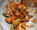 Foto langkah ke 4 dari resep Sambal Goreng Udang Kentang.