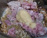 A picture of step 4 of Karela qeema.