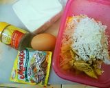 Foto langkah ke 2 dari resep Potatoes Schotel with Egg and Cheesse.
