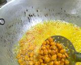 चटपटे तीखे पीनट्स(chatpate tikhe peanuts recipe in hindi) रेसिपी चरण 2 फोटो