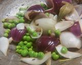 A picture of step 6 of Matar paneer sabzi.