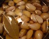 Foto del paso 1 de la receta: Ajos confitados