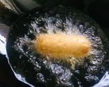 A picture of step 4 of Crispy Potato Roll.