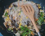 Foto langkah ke 7 dari resep Mie Suam.