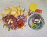 A picture of step 3 of Meatpie.