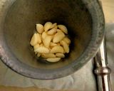 A picture of step 1 of Dahi Tikhari.