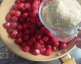 Foto langkah ke 1 dari resep Selai Strawberry Homemade.