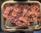 A picture of step 2 of Brown chicken.