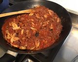 Une image de l'étape 5 de Bœuf en gelée aux champignons de paris et tomate.