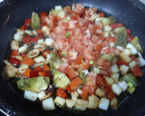 Foto del paso 4 de la receta: Arroz con sepia y rape